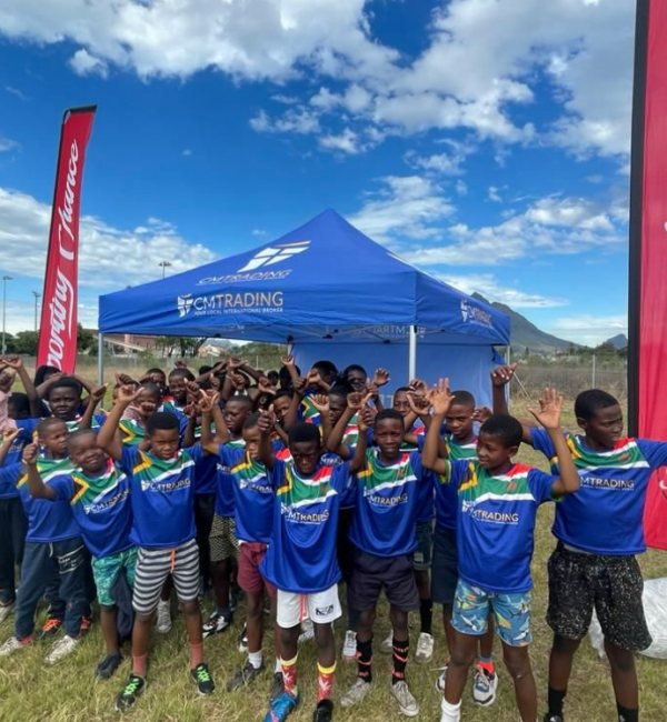 CMTrading Giving back to the community